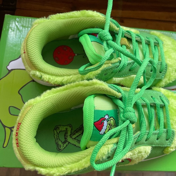 Death Dreams How The Grinch Stole Christmas size 6 - Picture 3 of 4